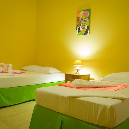 Hostal Fachente León Kültér fotó