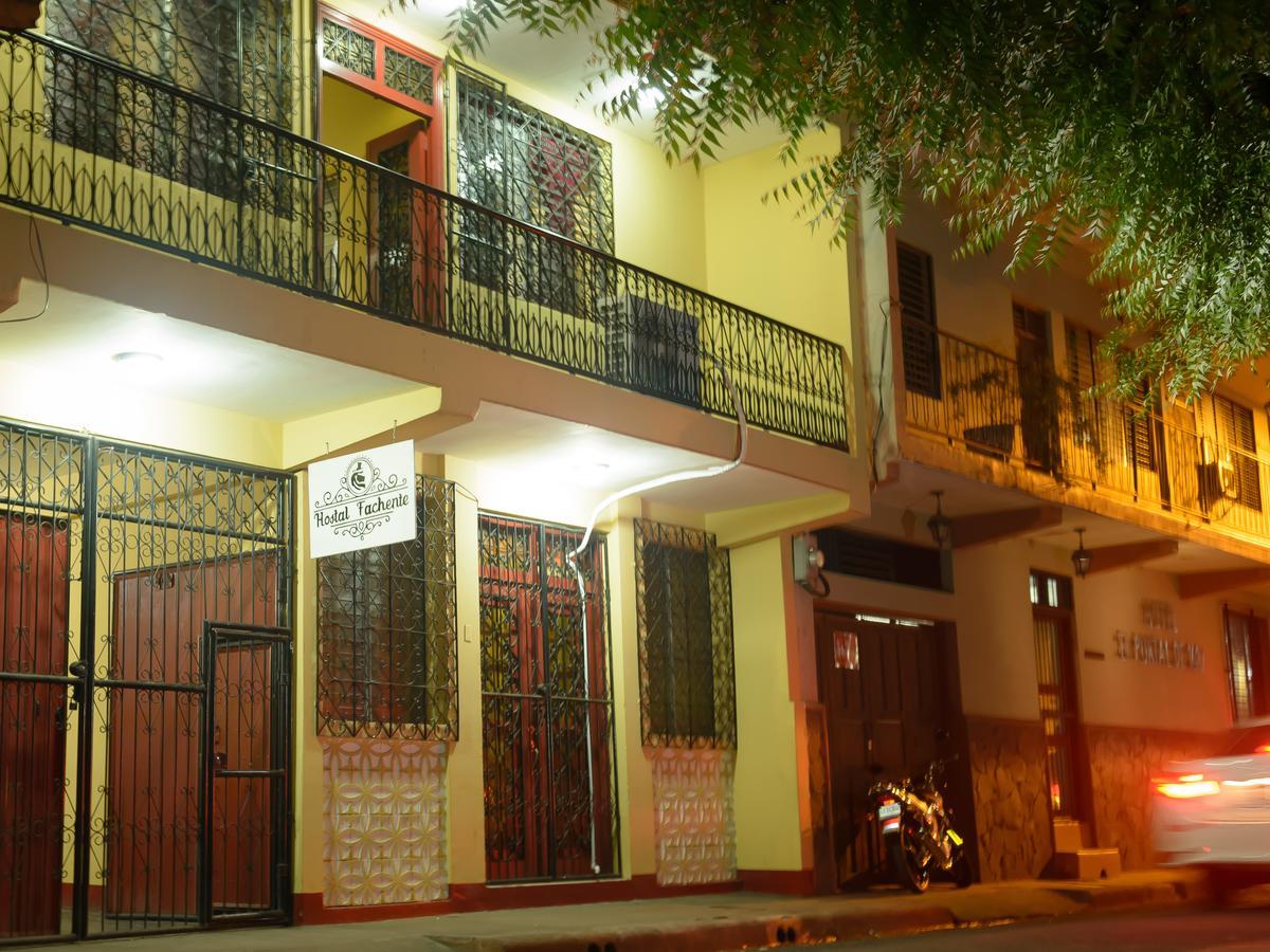 Hostal Fachente León Kültér fotó